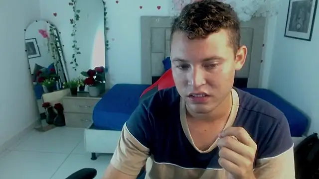 sven_fox723's Webcam Show