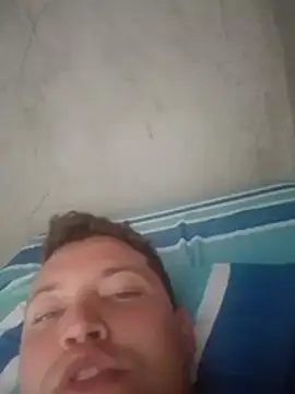 sven_fox723 Show Webcam