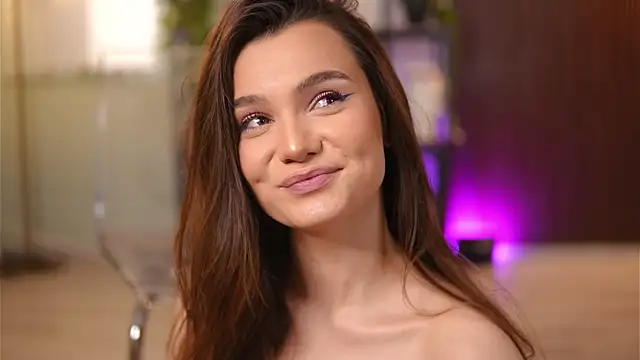 Онлайн чат XXX Lena_Laurent