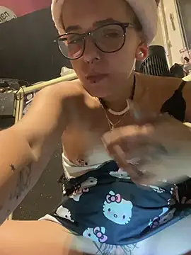 420Lina666 Webcam-Show