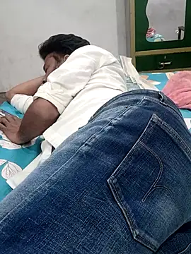HOTHARDFUCKER0's Webcam Show