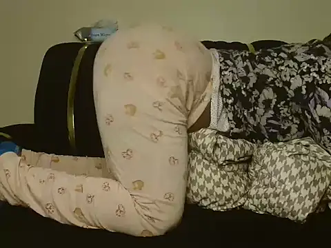 Sexxybella_ 在線直播表演
