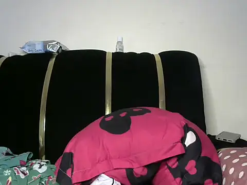 Sexxybella_'s Live Chat Room