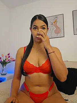 Victoria_Evanss Adlı Modelin Canlı XXX Sohbeti