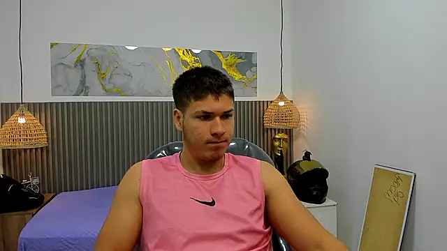Pokazy przed kamerką – AlessandroFranco