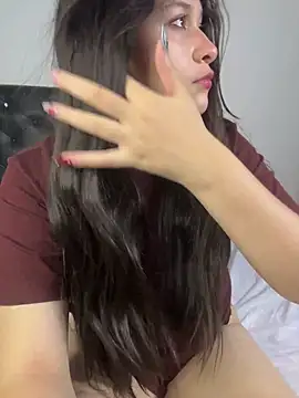 Haru_Ozk Pertunjukan Webcam