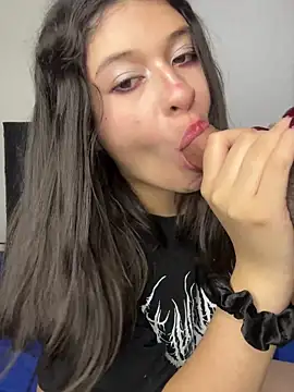 Chat XXX en directo de Haru_Ozk
