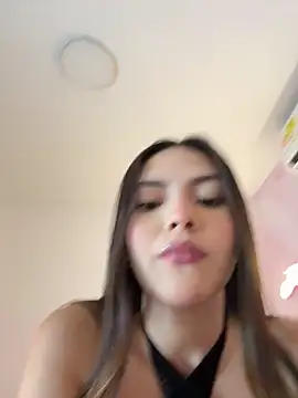 Adalyn_Cute: απευθείας συνομιλία ΧΧΧ