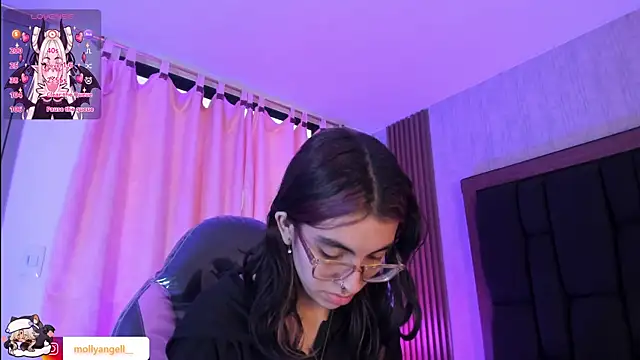 Živý XXX chat Molly_A