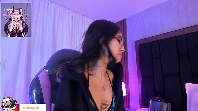 Chatroom XXX en direct de Molly_A