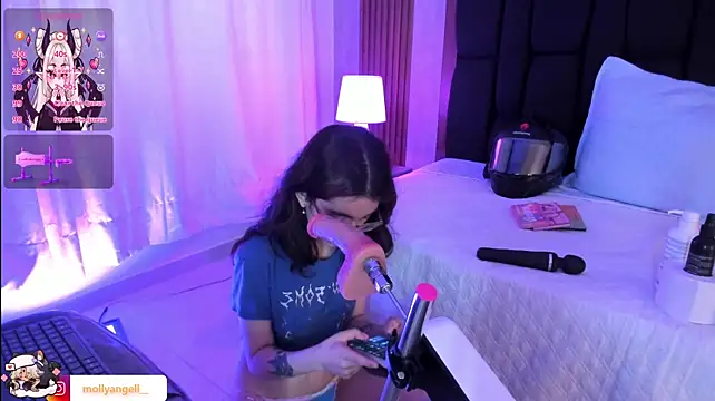 צ'אט XXX בשידור חי של Molly_A
