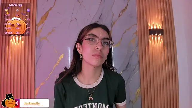 Molly_A Adlı Modelin Web Kamerası Şovu