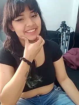 Liily_Foxxy Show in webcam