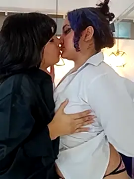 Liily_Foxxy Adlı Modelin Web Kamerası Şovu