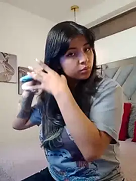 Liily_Foxxy – Kamerová šou