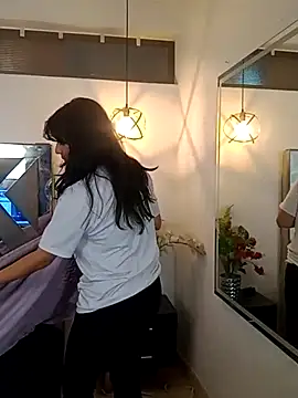 Liily_Foxxy 在線直播表演