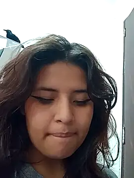 Show modela Liily_Foxxy na web-kameri