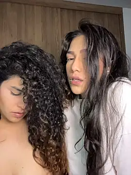 Twoshotsparty420 Webcam-Show