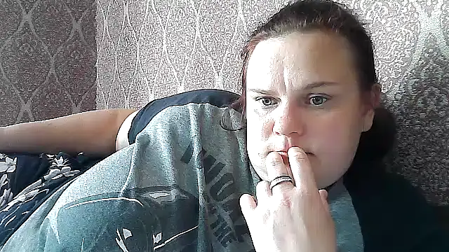 DollyGersonn Chat XXX in diretta