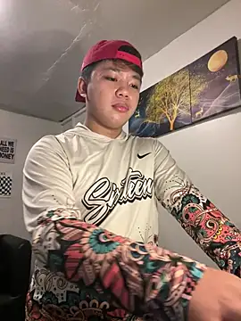 urasianrey 网络视讯表演
