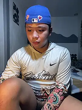 urasianrey 网络视讯表演