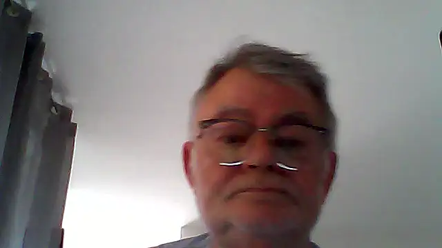 oura webkamerás műsora