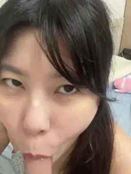 vivi131927 Pertunjukan Webcam