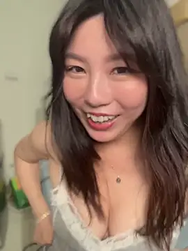 vivi131927 Live XXX-chat