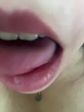 vivi131927's Live XXX Chat