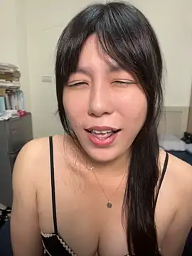 vivi131927 Show Webcam