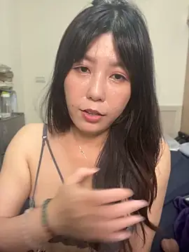 vivi131927 在線直播表演