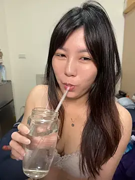 vivi131927 Show Webcam