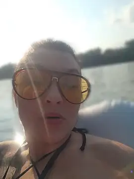 NicolePearl's Webcam Show