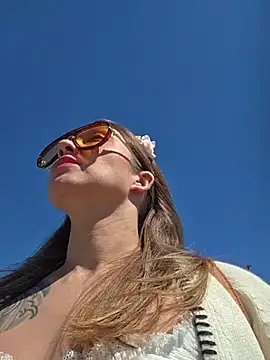 NicolePearl's Webcam Show