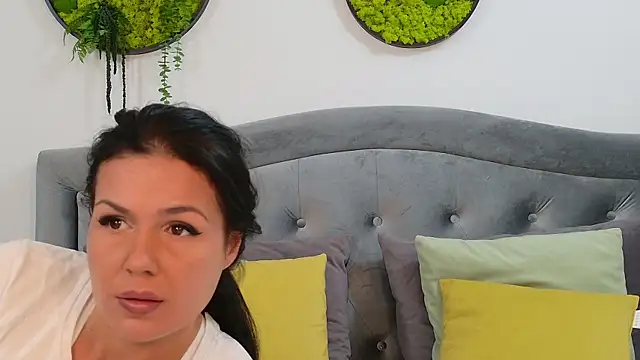 AnneRey's Webcam Show