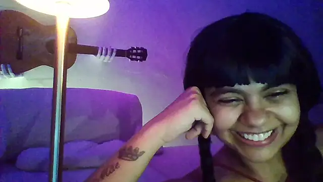 sarmidai's Live XXX Chat