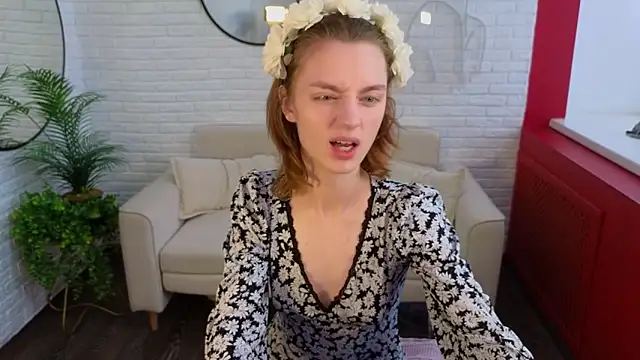 Pretty_Victoria élő XXX-chatje