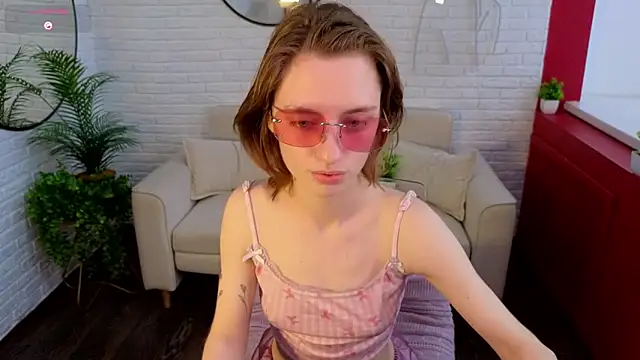 Pretty_Victoria's Live XXX Chat