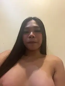 Show modela bigcock_kataluna na web-kameri