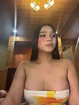 bigcock_kataluna Pertunjukan Webcam