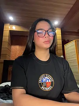 Show modela bigcock_kataluna na web-kameri