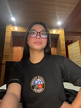 bigcock_kataluna's Webcam Show