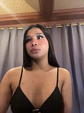bigcock_kataluna Adlı Modelin Web Kamerası Şovu