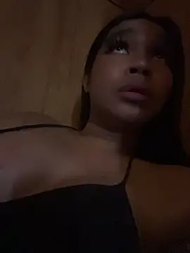 bigcock_kataluna Pertunjukan Webcam
