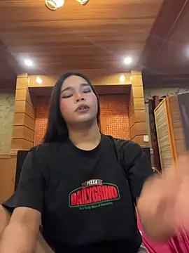 bigcock_kataluna Pertunjukan Webcam