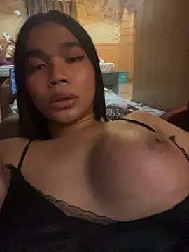 bigcock_kataluna Adlı Modelin Web Kamerası Şovu