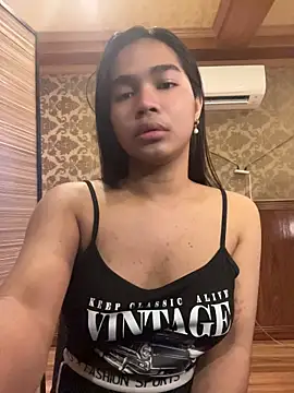 bigcock_kataluna Pertunjukan Webcam