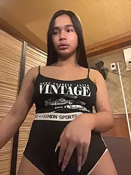 bigcock_kataluna ওয়েবক্যাম শো