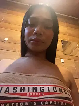 bigcock_kataluna Pertunjukan Webcam
