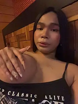 bigcock_kataluna Pertunjukan Webcam